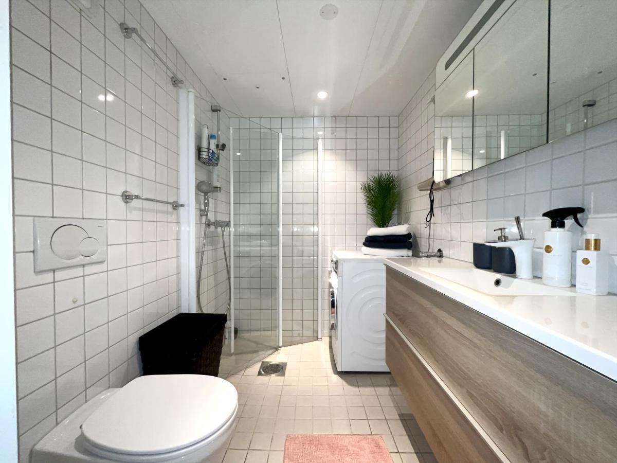 City Center Flat W Roof Top Terrace & Free Parking Oslo Exterior foto